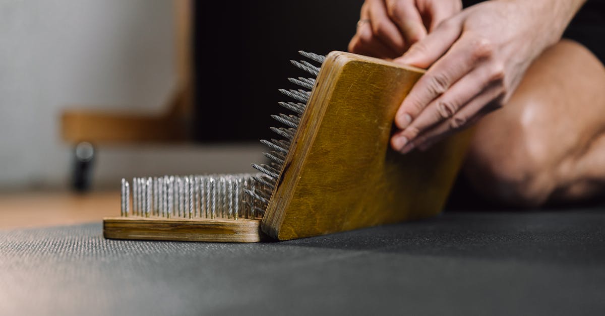 découvrez les bienfaits de l'acupression, une technique millénaire qui utilise des pressions ciblées sur des points spécifiques du corps pour soulager le stress, améliorer la circulation et favoriser le bien-être global.