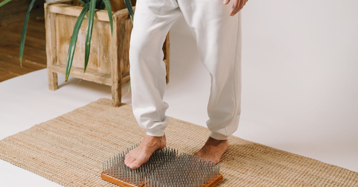 découvrez l'acupression, une technique holistique ancestrale qui utilise des points de pression pour soulager la douleur, réduire le stress et améliorer le bien-être général. apprenez comment cette méthode naturelle peut transformer votre santé au quotidien.