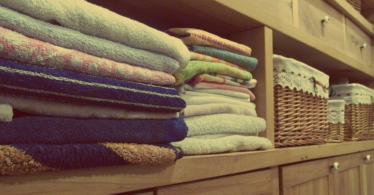 découvrez notre sélection unique de garde-robes élégantes et fonctionnelles, idéales pour optimiser votre espace tout en ajoutant une touche de style à votre intérieur.