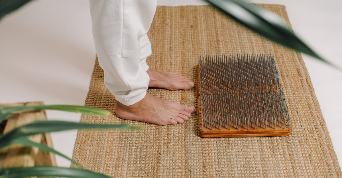 découvrez les bienfaits de l'acupression avec notre tapis d'acupression, conçu pour soulager le stress, améliorer la circulation sanguine et favoriser la relaxation. transformez votre quotidien en ajoutant ce produit bien-être à votre routine!