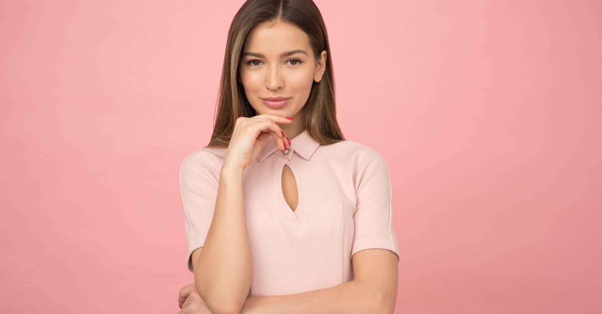 découvrez comment développer votre confiance en soi et surmonter vos doutes quotidiens. apprenez des techniques efficaces pour renforcer votre estime personnelle et affronter les défis avec assurance.
