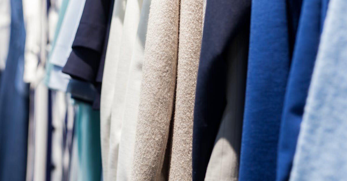 découvrez notre collection de tissus haut de gamme, alliant qualité et style. parfaits pour vos projets de couture, nos tissus en diverses textures et motifs vous inspireront pour réaliser des créations uniques et sur mesure.