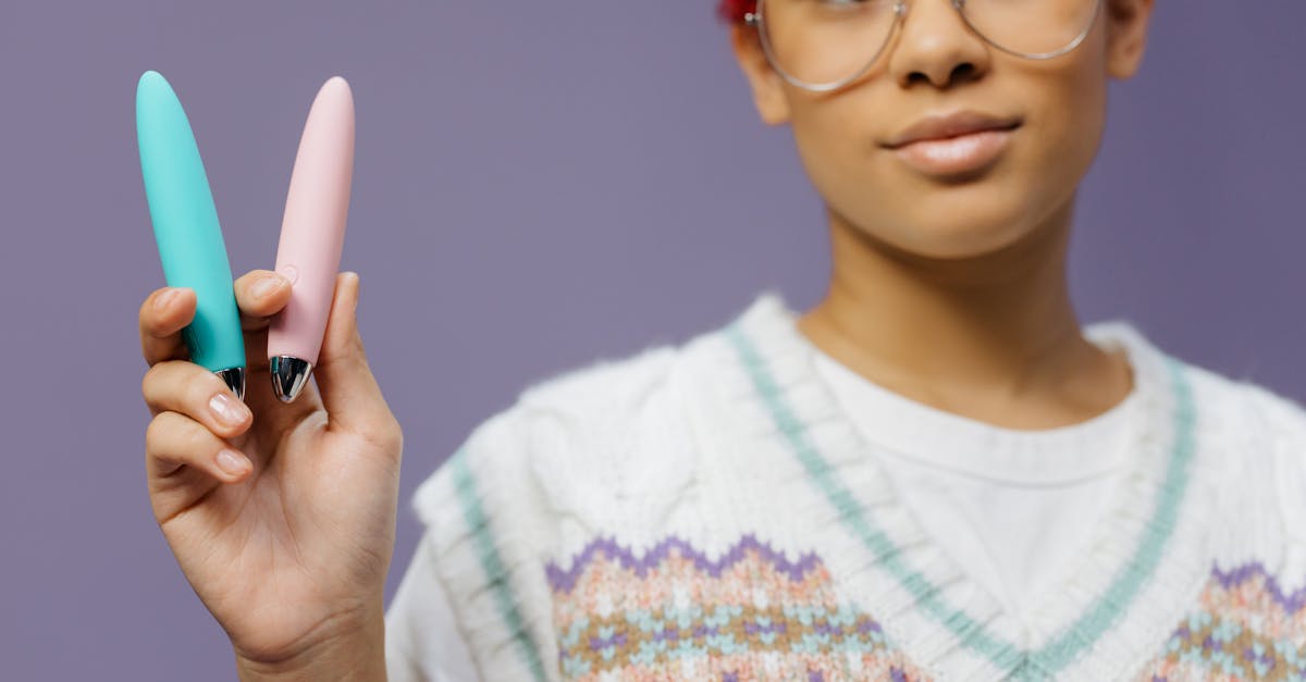 découvrez les enjeux de l'éducation sexuelle, une série qui aborde avec sensibilité et humour les questions de l'adolescence, des relations et de la découverte de soi. plongez dans des récits captivants qui allient apprentissage et divertissement.