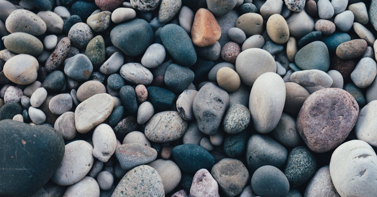 découvrez l'univers fascinant des textures, où chaque surface raconte une histoire unique. explorez les différentes sensations et visualisez les matériaux qui éveillent les sens et enrichissent vos créations.